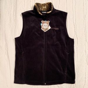 Brand new with tags! Men’s fleece vest